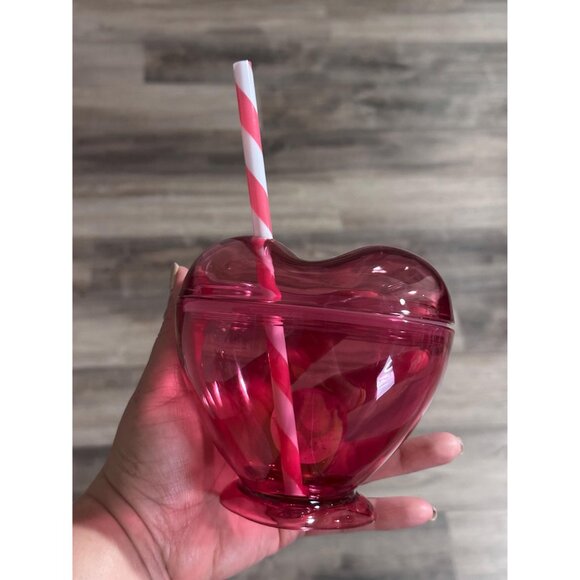 Heart-Shaped Pink Plastic Tumbler Cup W/ Lid & Straw - Reusable Drinkware - Picture 5 of 6